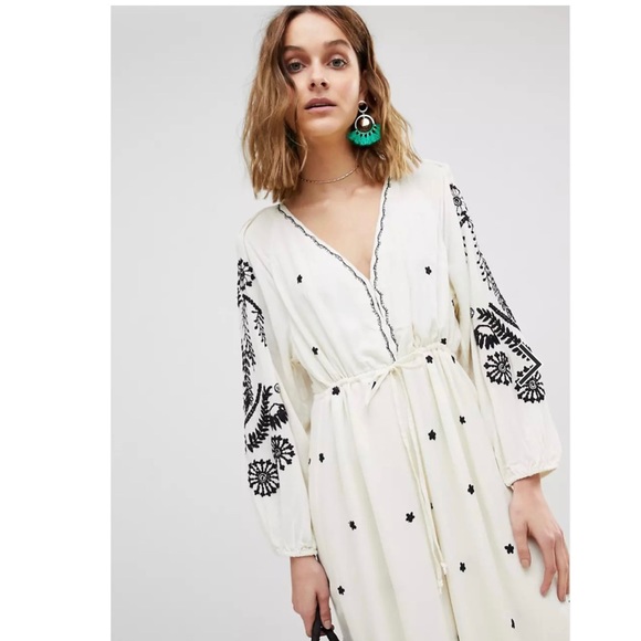 FREE PEOPLE EMBROIDERED V-NECK WIDE LEG JUMPSUIT - Picture 3 of 14